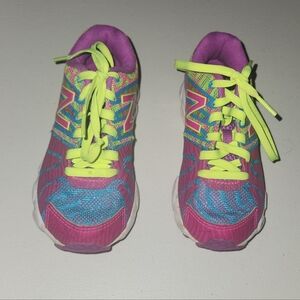 New Balance Toddler Girls Running Shoes Size 11 Toddler.